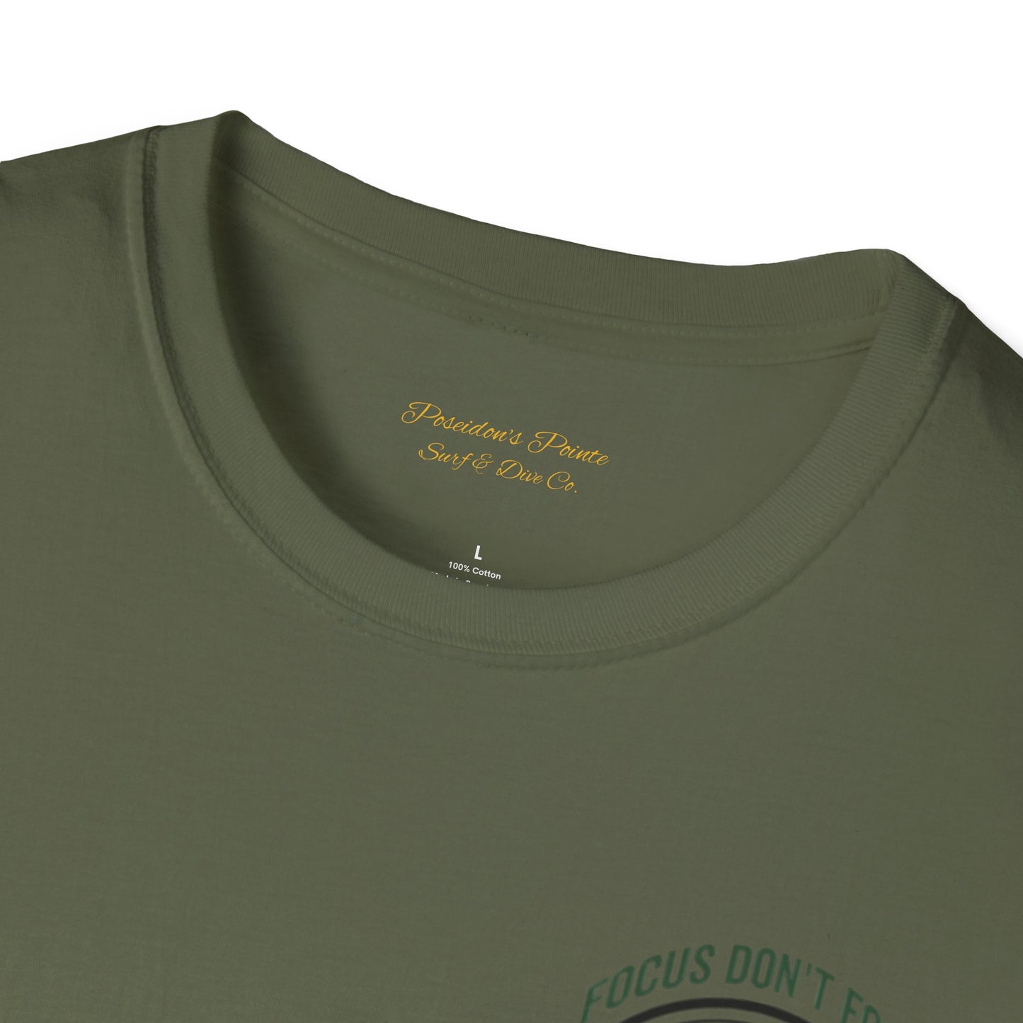 Focus Don't Fold Spartan Helmet Unisex Softstyle T-Shirt