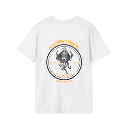 Deep Sea Diver - Skullupus in Kirby Morgan Dive Helmet Unisex Softstyle T-Shirt