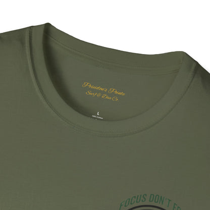 Focus Don't Fold Spartan Helmet Unisex Softstyle T-Shirt